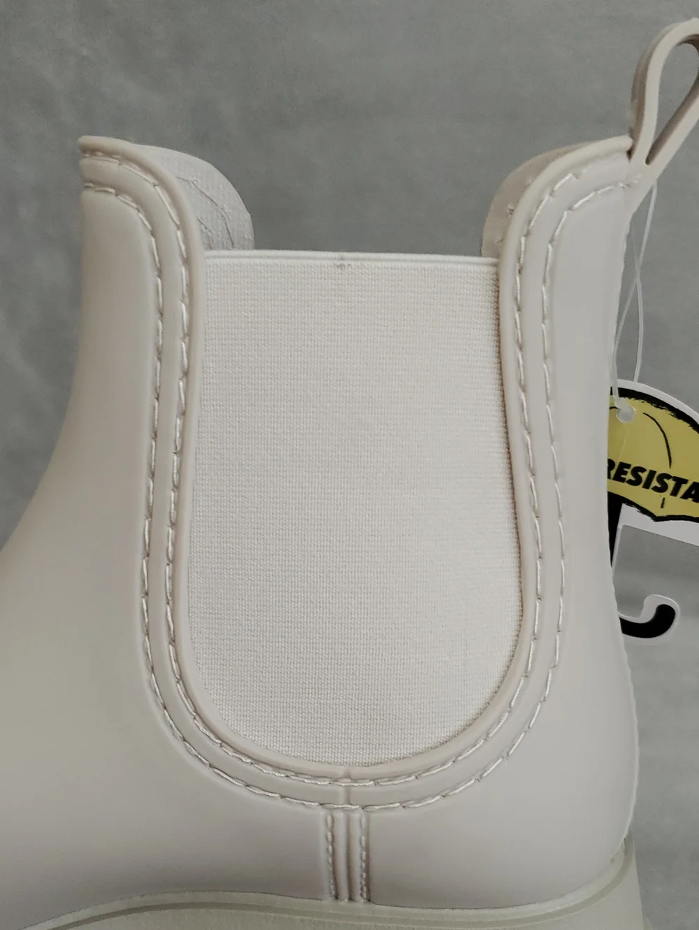 🆕️JEFFREY CAMPBELL Cream Platform Water Resistant Chelsea Lug Sole Boots SIZE:6